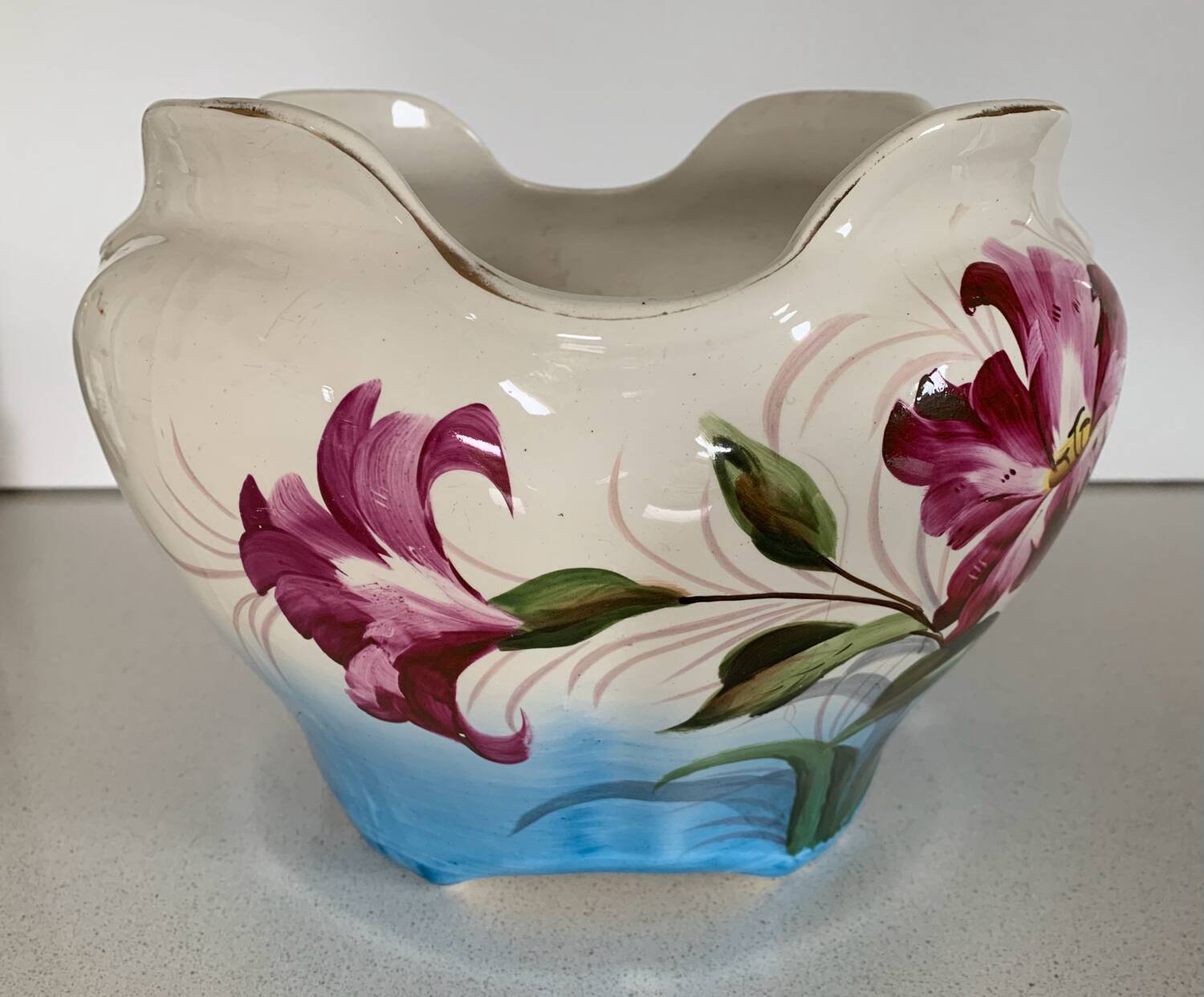 Earthenware flowerpot