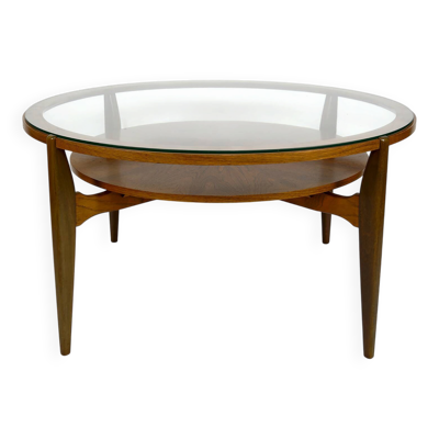 Importante table basse de style scandinave moderne, noyer / verre – c. 1960