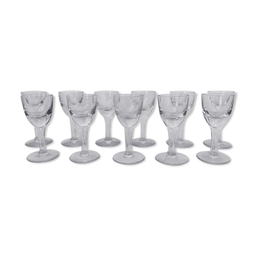 Set of 11 drip glasses