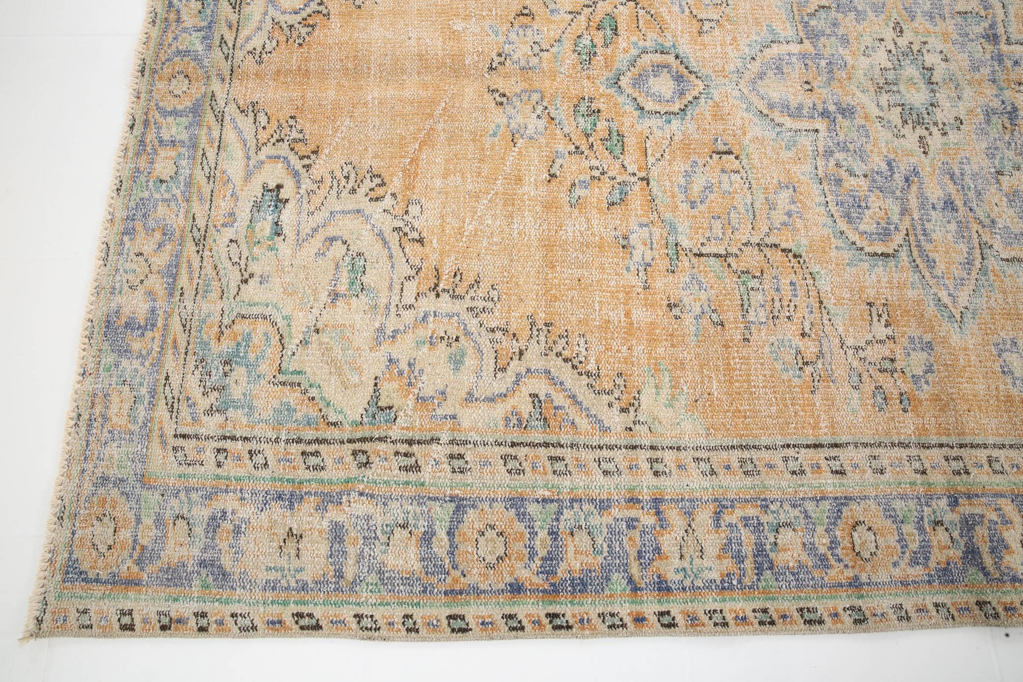 5x8 Pale Orange Classic Turkish Vintage Rug, 169x254Cm SK5187