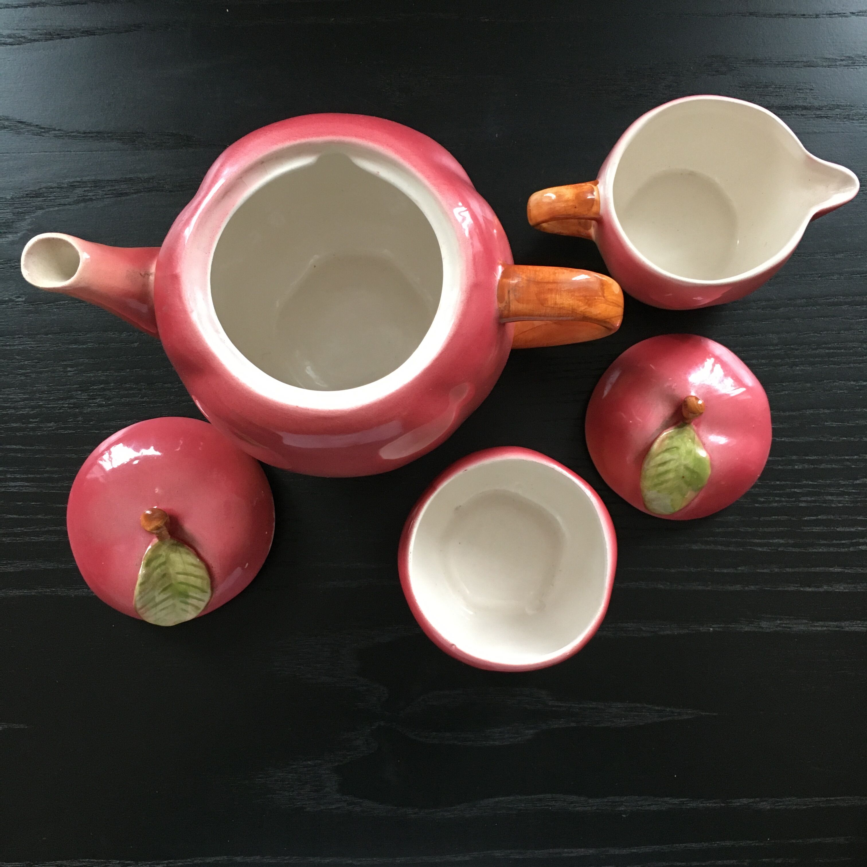 Pink apple tea set