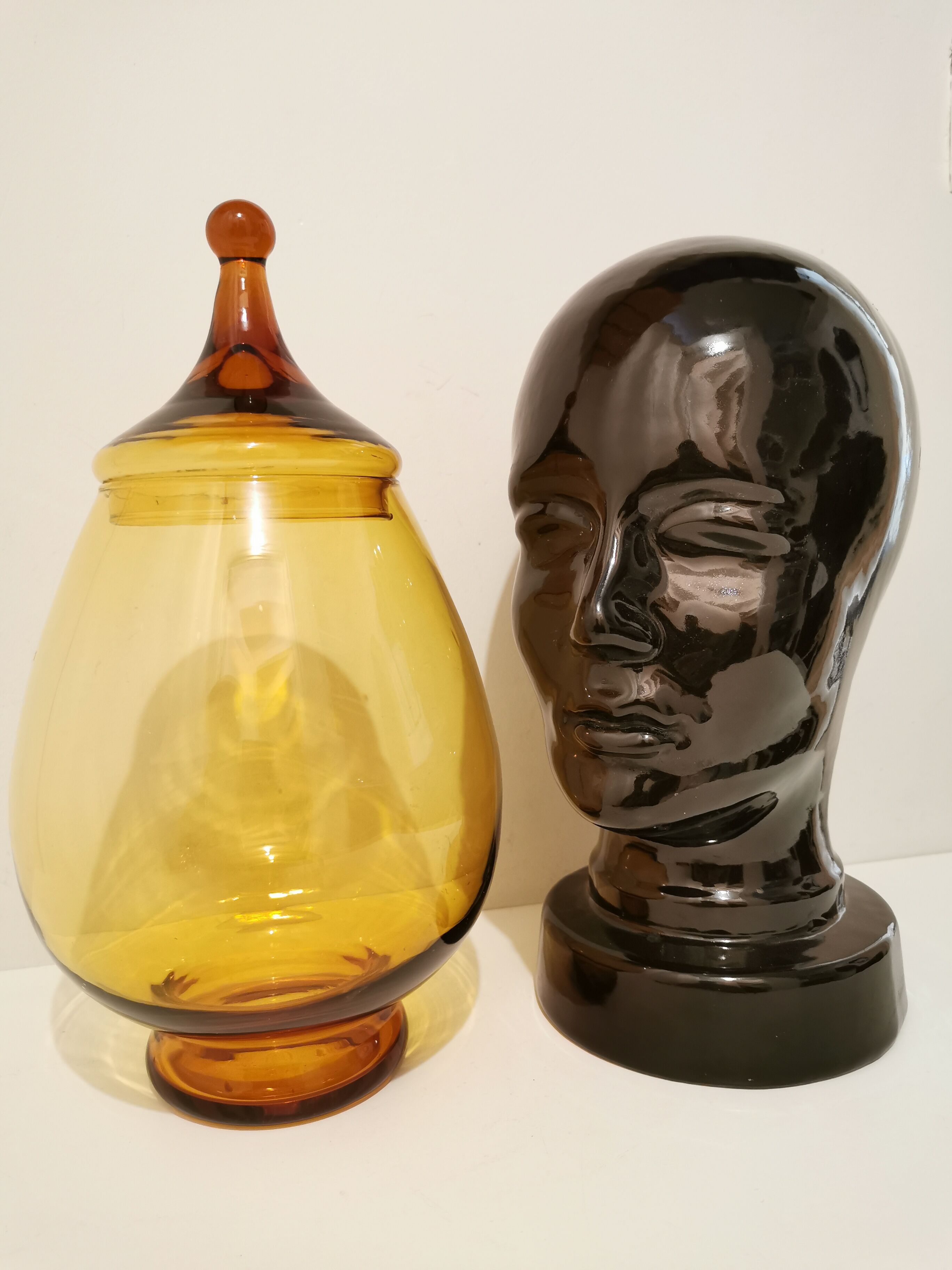 Apothecary pot, vintage XXL candy in 70s amber glass