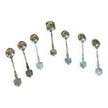 Coffret de 6 cuillères à dessert anglaises en métal argenté