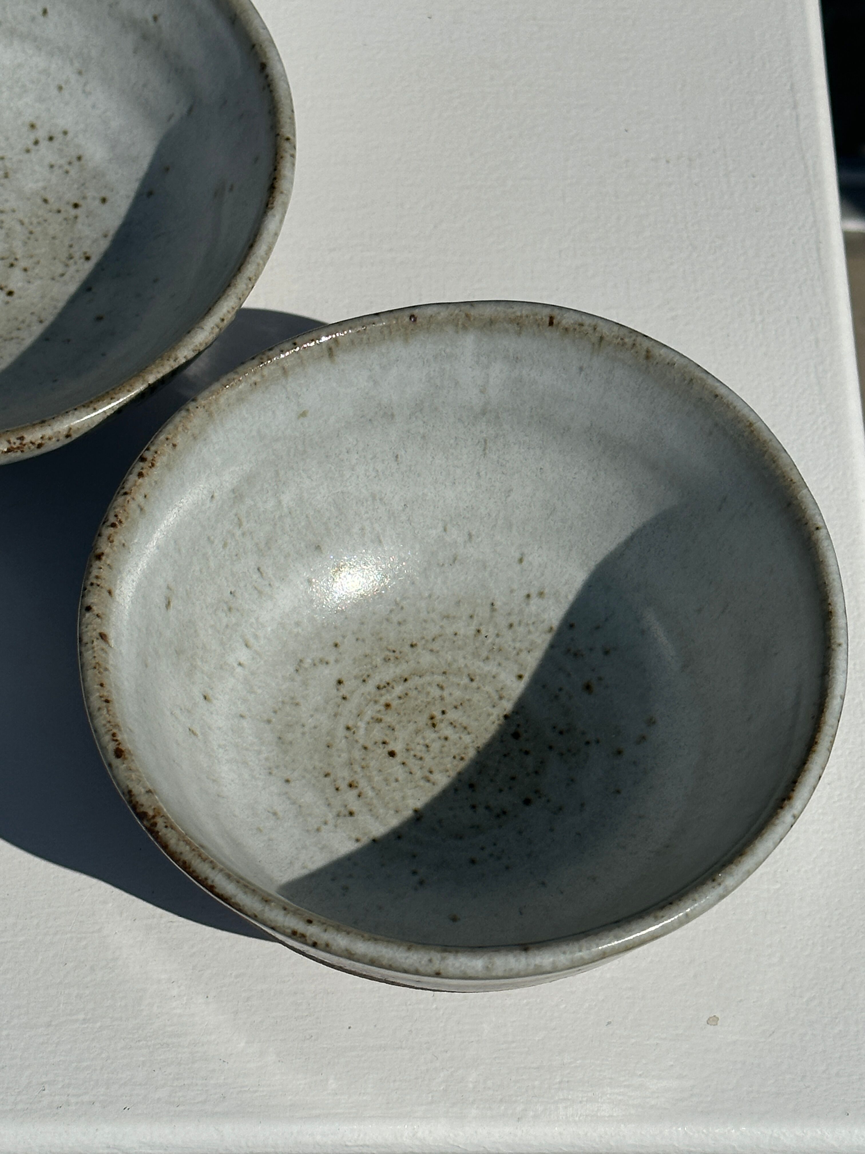 Duo of small brown bowls and speckled glazed ceramic (1top + 1bottom)