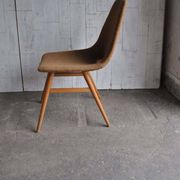 Erika mid-century accent chair brown fabric and wooden legs — design 1959 Judit Burián
