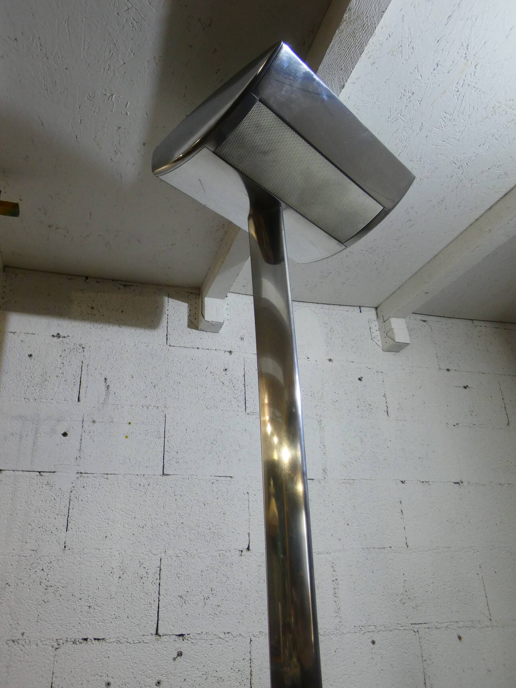 Lampadaire Moderniste en aluminium poli