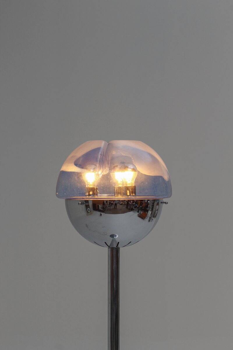 Lampadaire en chrome et verre de Murano bleu, 1970s