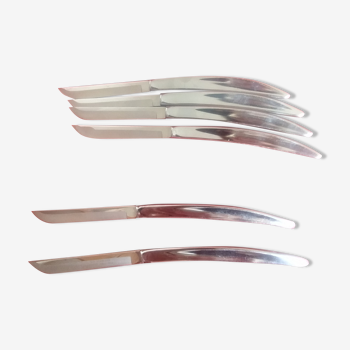 6 Carvel Hall steak knives
