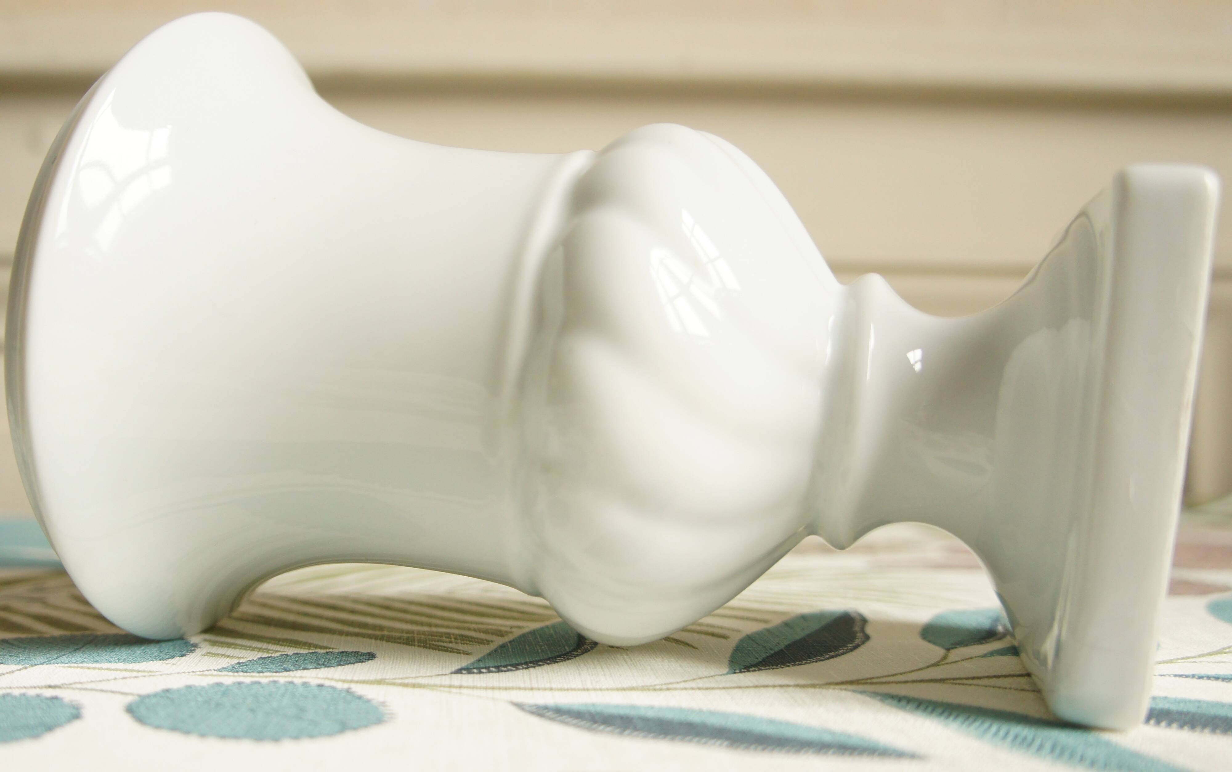 Vase Médicis en porcelaine de Limoges