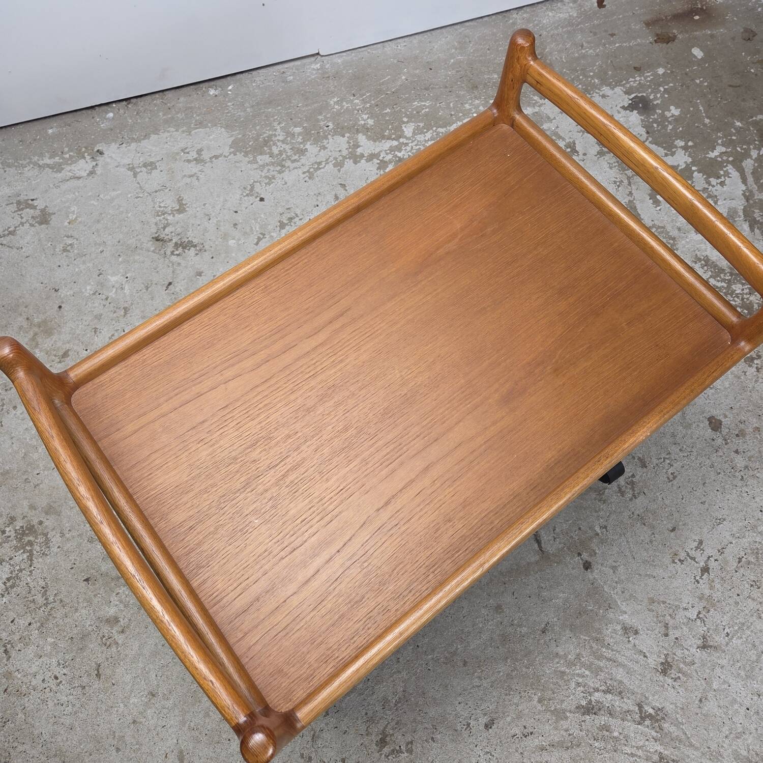 Henning Korch, Silkeborg vintage Danish teak serving trolley