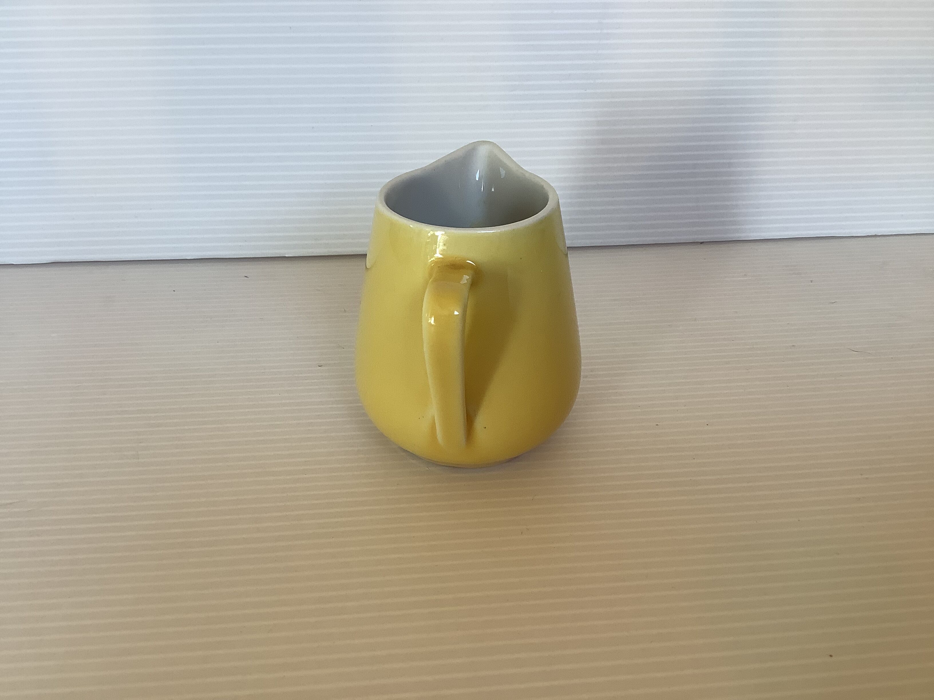 Crémier pot à lait jaune villeroy et boch