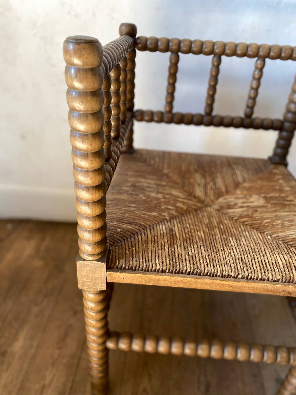 Pearl wood armchair