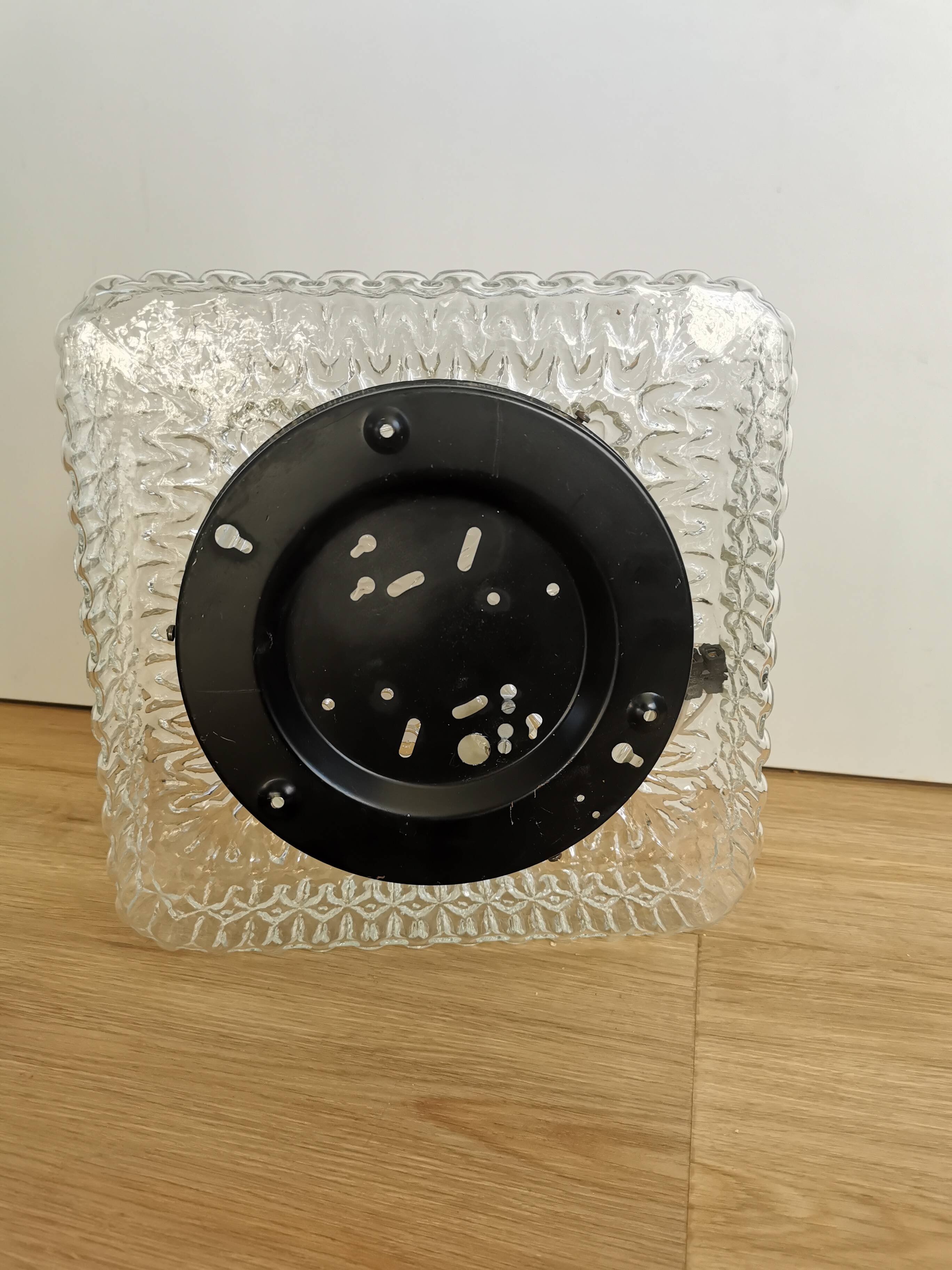 Plafonnier vintage en verre gaufré : éclairage rétro des années 1970