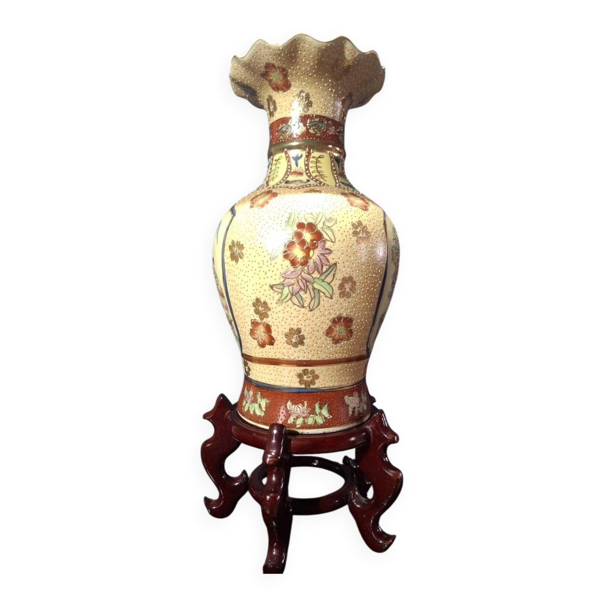 Large polychrome Chinese vase