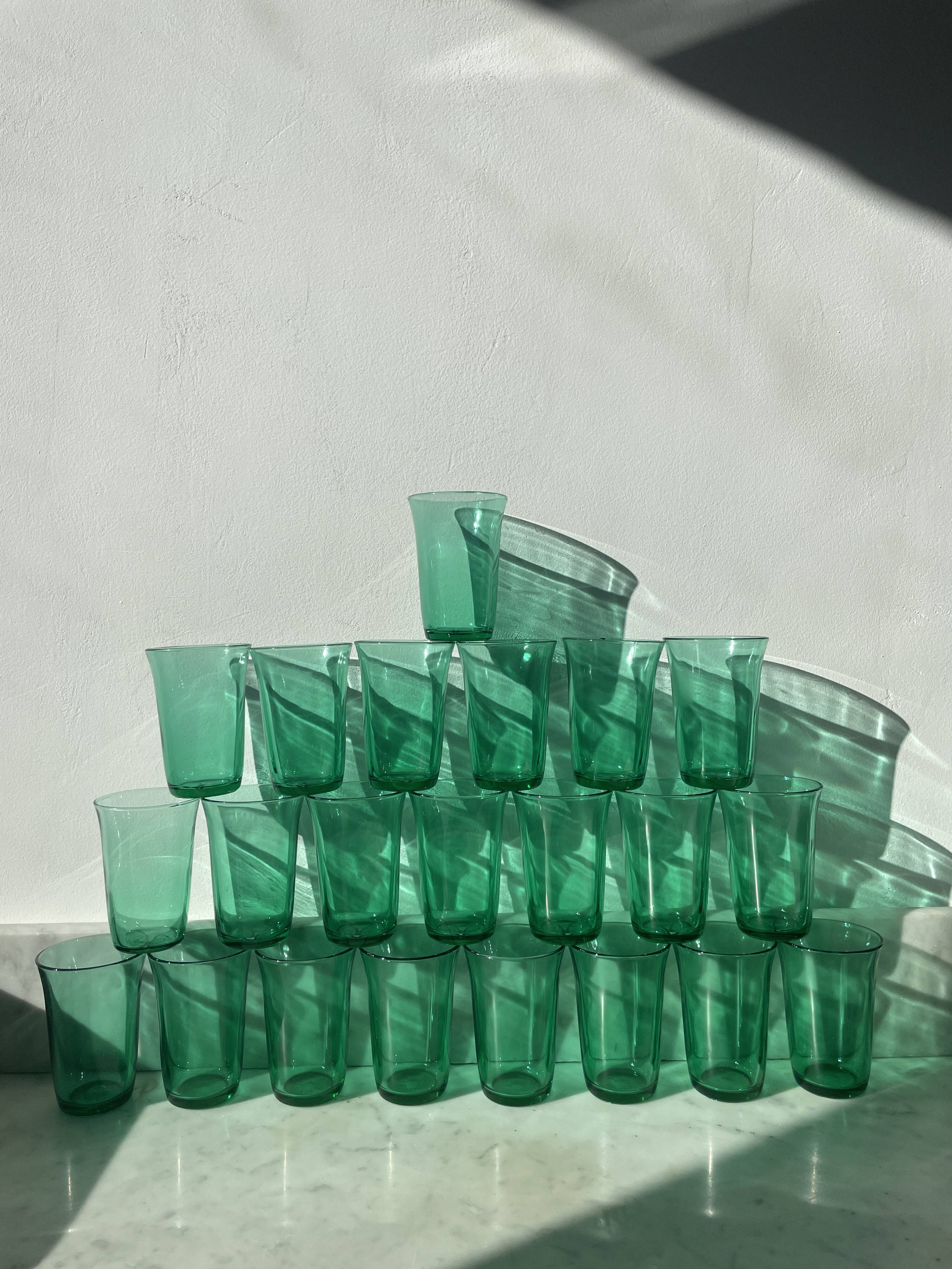 Water glasses Oil Lesieur