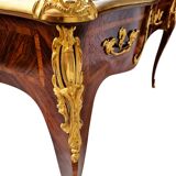 Bureau en marqueterie et bronze doré signé rinck à paris