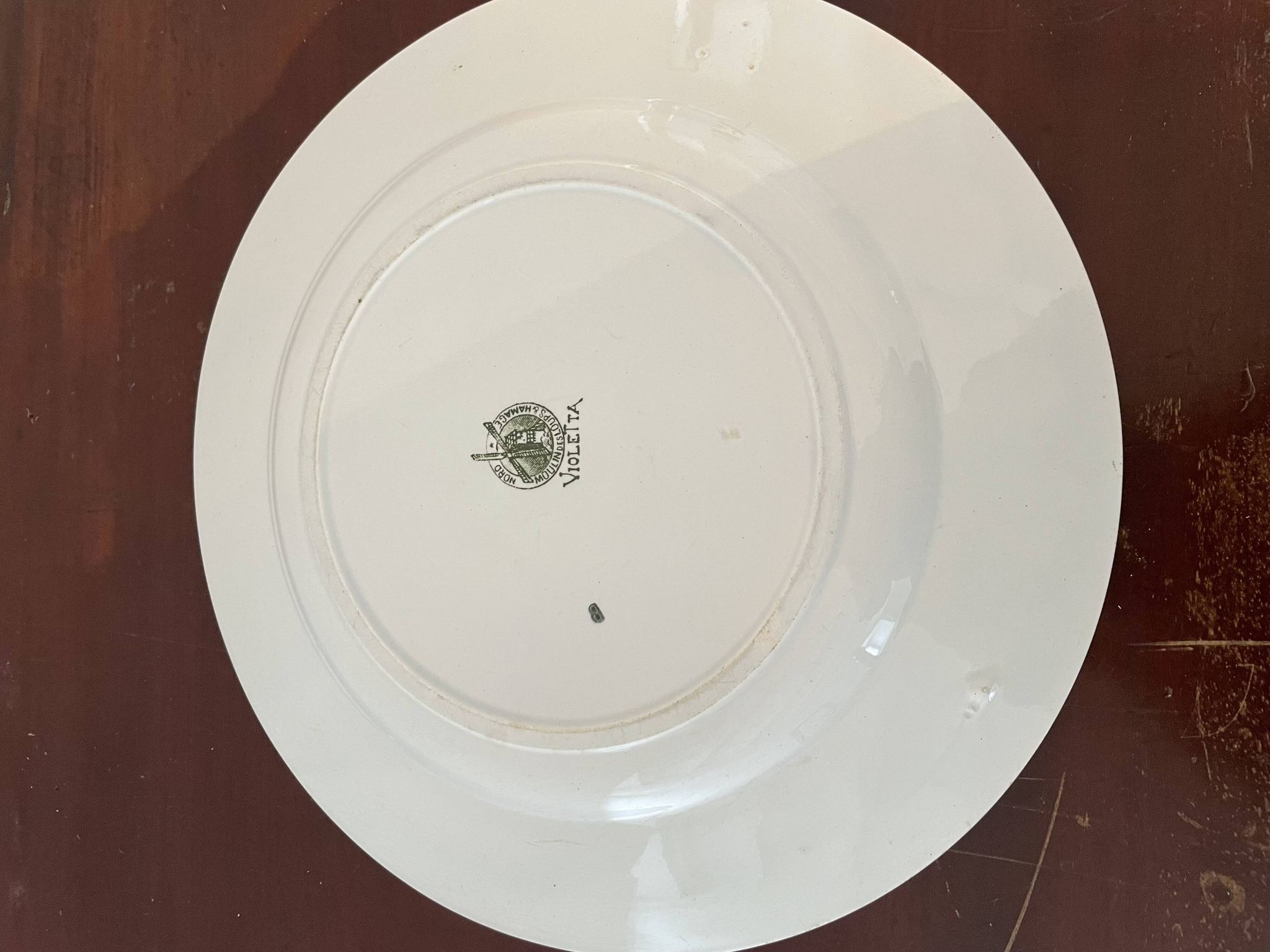 Round ironstone dish Moulin des Loups & Hamage Nord Violetta model