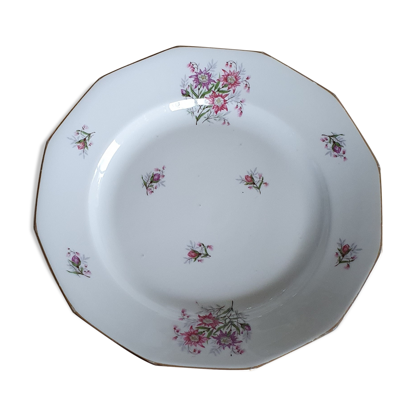 Porcelain dish