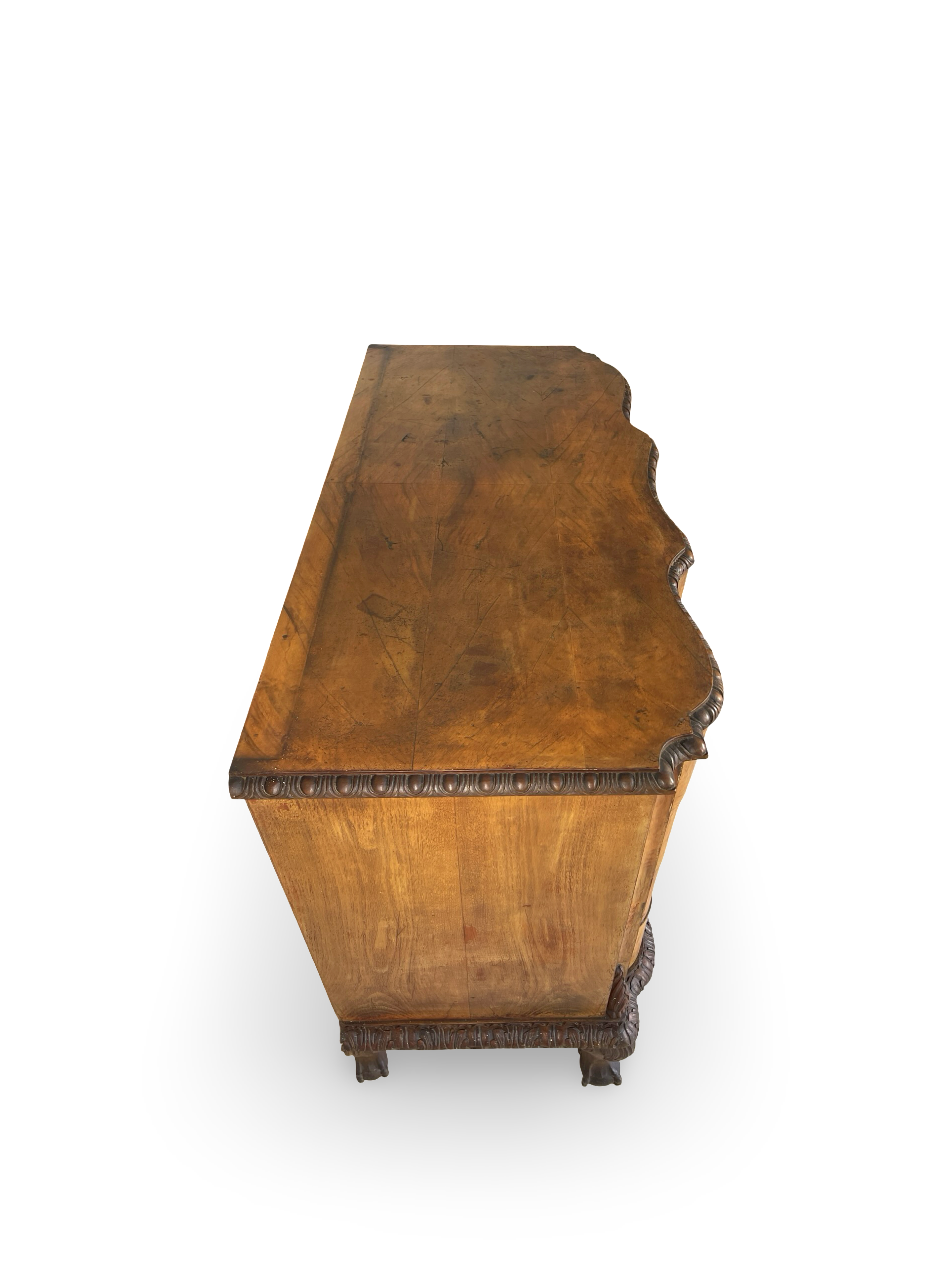 Commode italienne des années 1920.