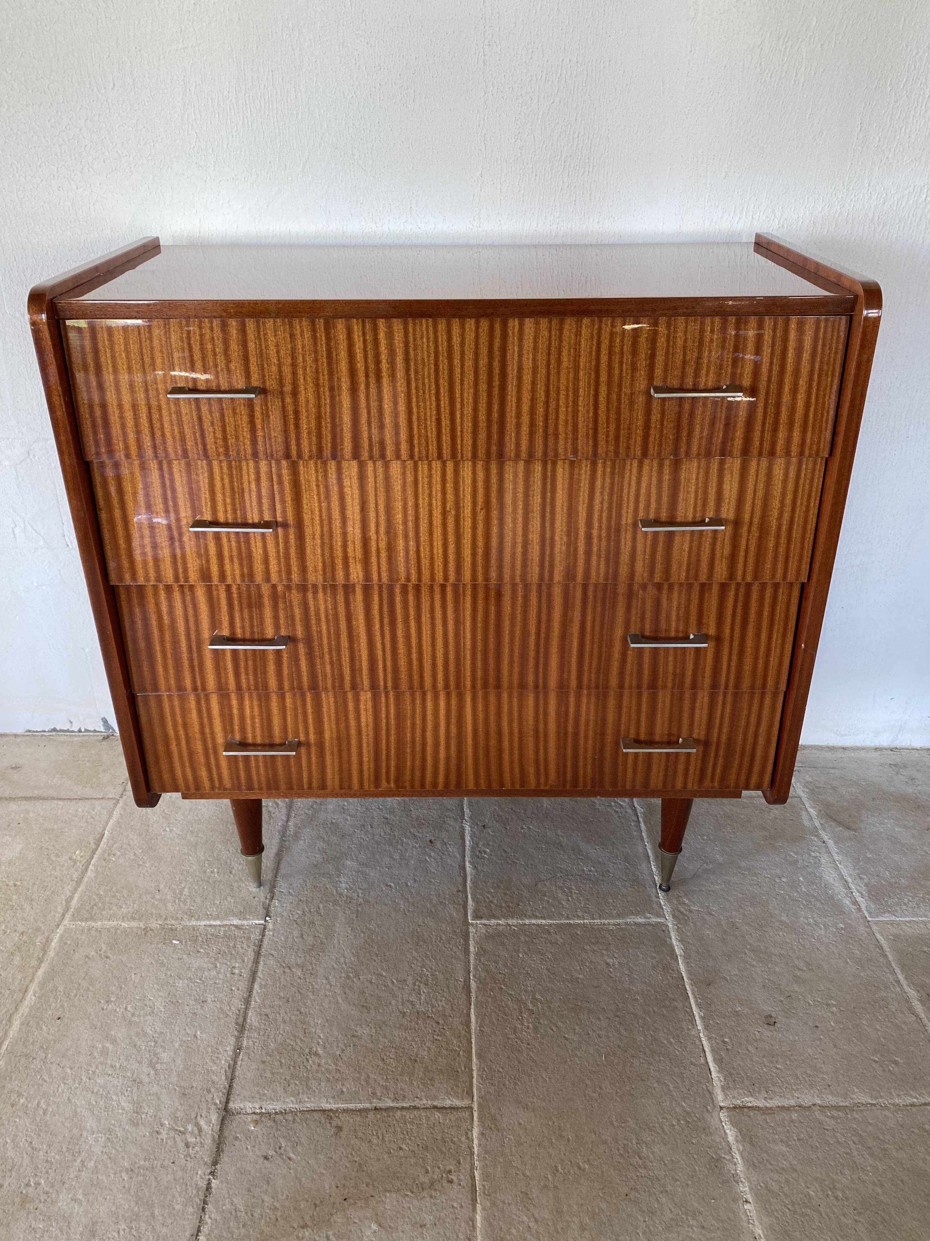 Vintage wooden chest of drawers