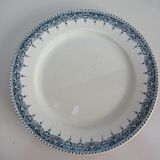 Old plates flat blue décor