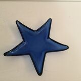Empty pocket or starfish table center