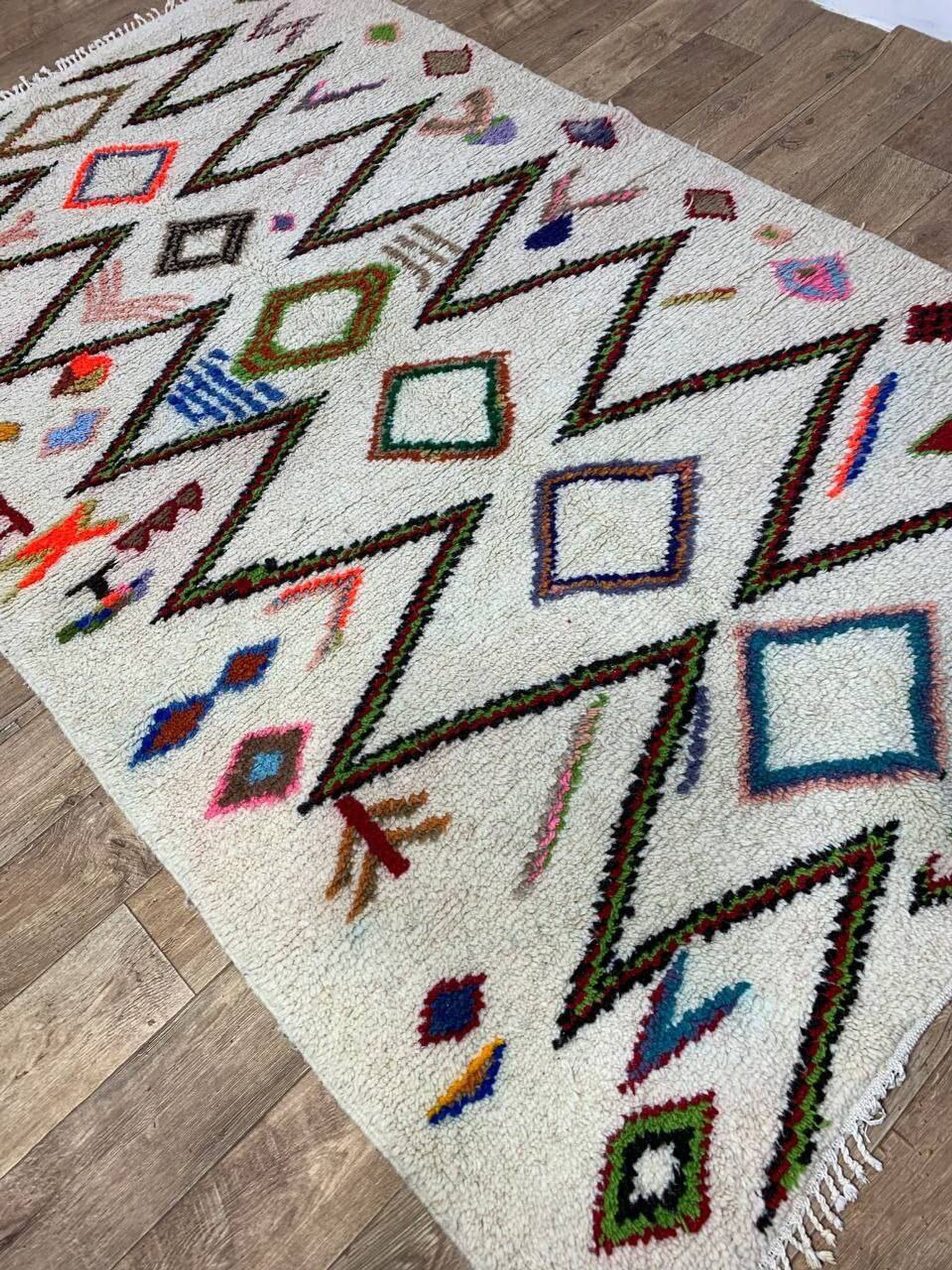 Tapis Berbère Marocain Artisanal fait main 270 X 160 CM