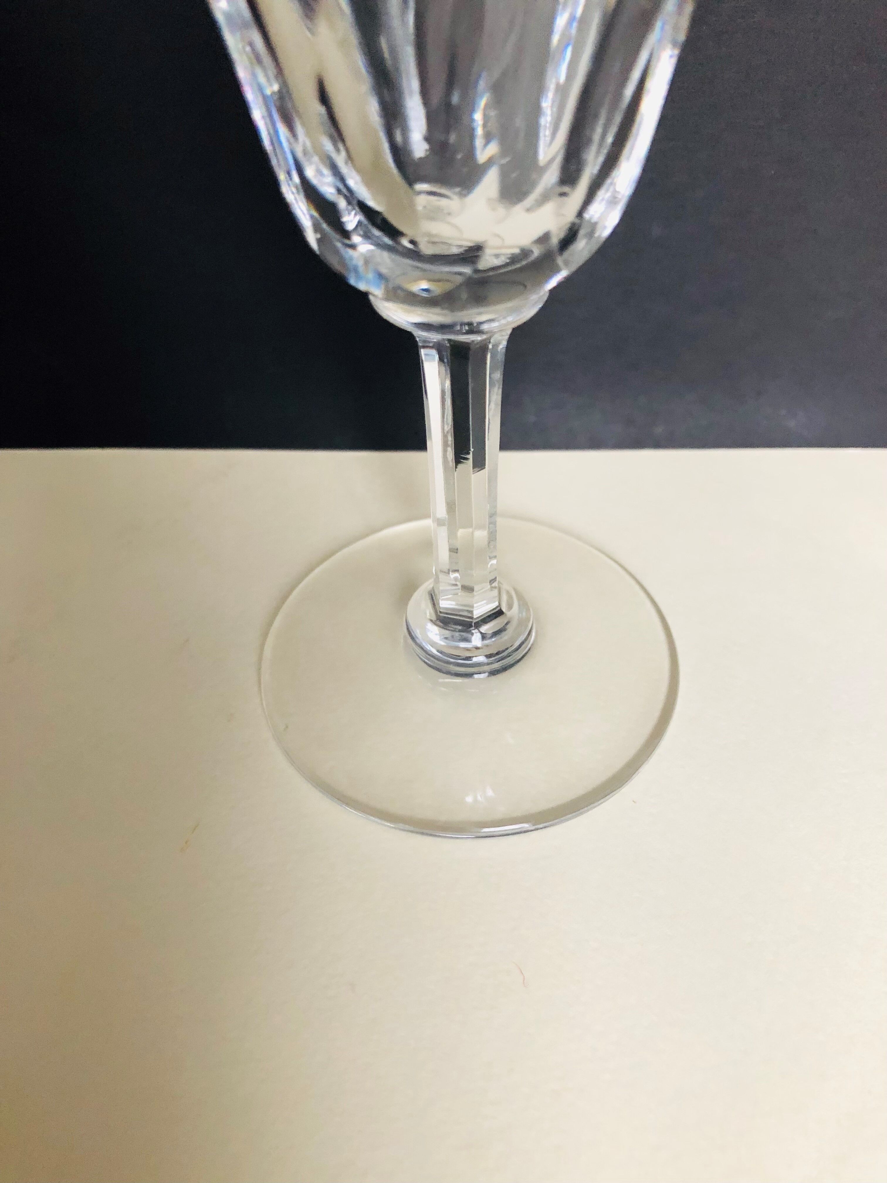 4 Glass of cut crystal wine from Saint Louis Cerdanya model