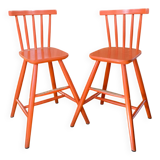 Vintage solid wood high chairs in Western style for children.
