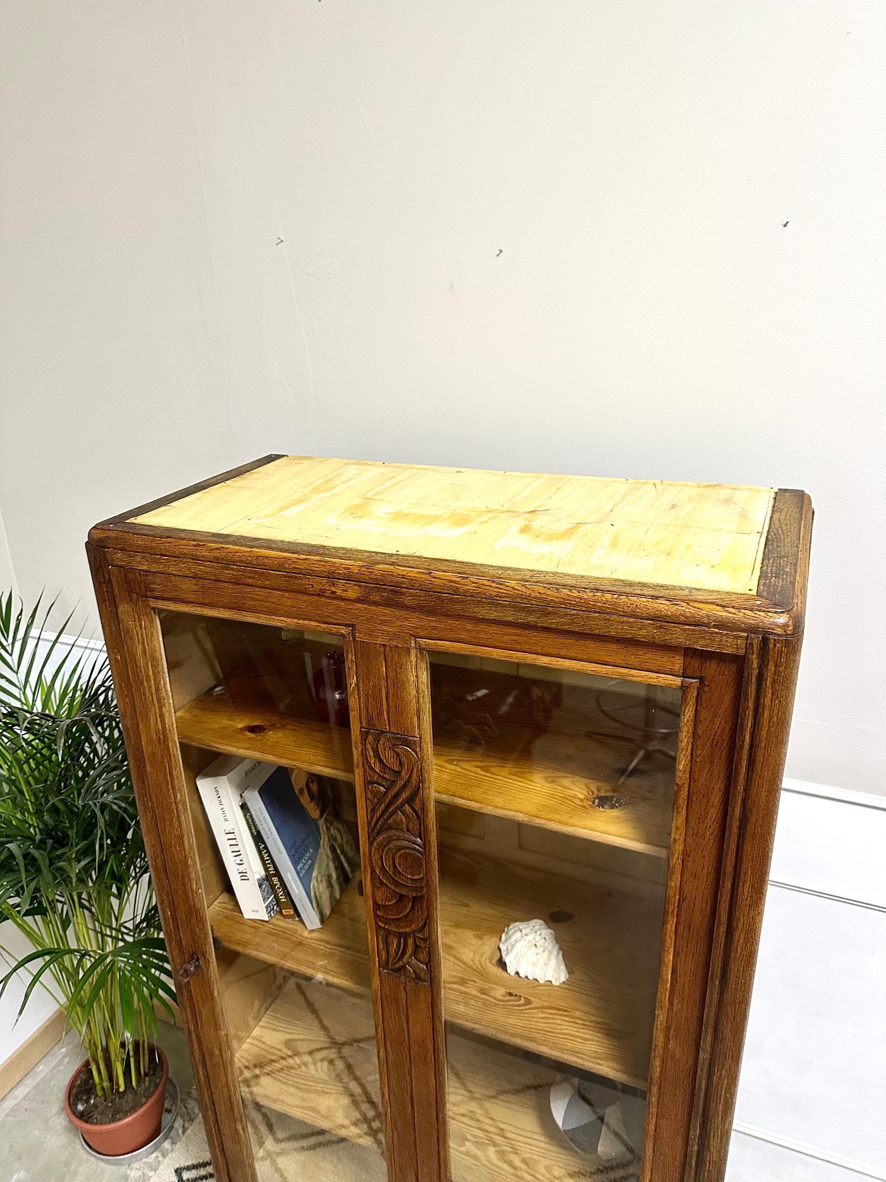 Glazed Parisian wardrobe