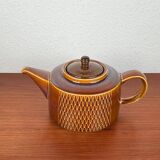 Danish studio pottery teapot from the mid-century by Søholm, 1960s.