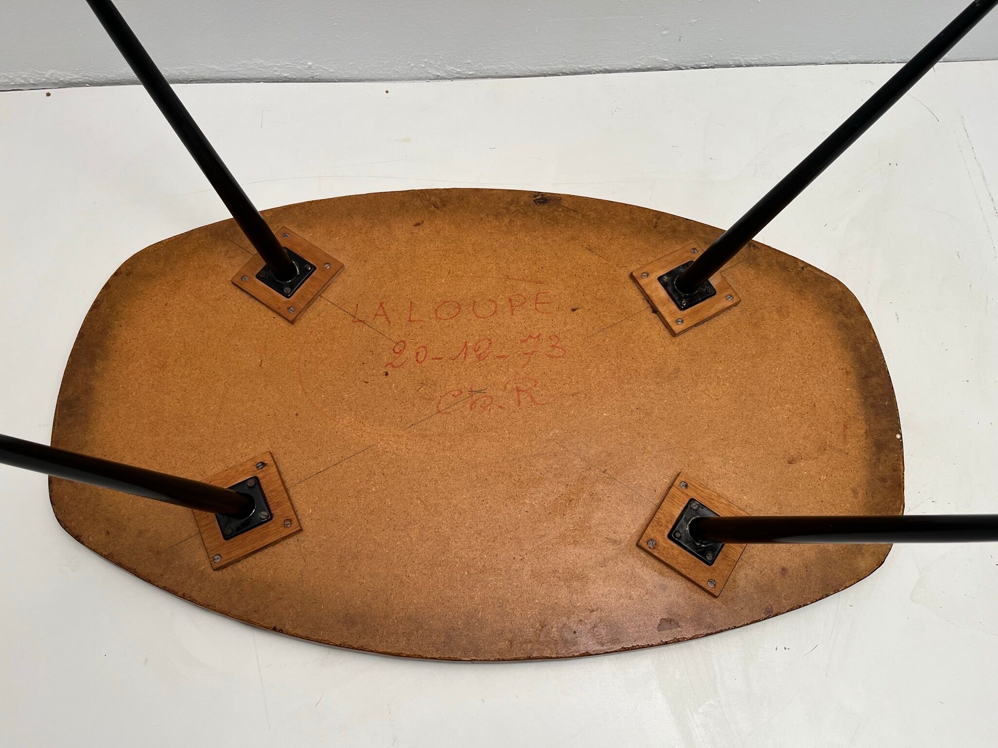 Oval coffee table imitation Galé 70s