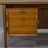 Executive Desk Model 209 in Teak by Arne Vodder for Sibast, 1955