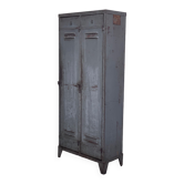 Industrial workshop wardrobe 1940