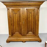 Frankfurt solid wood wardrobe geometric shape vintage wardrobe