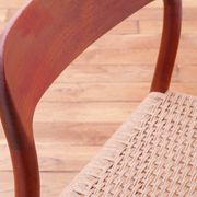 Chaise  Niels Otto Møller -  Corde danoise refaite -  modèle 75