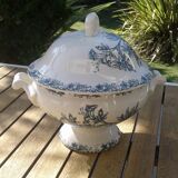 St-Amand soup tureen