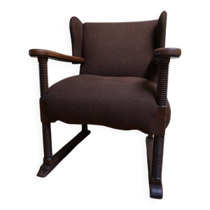 Fauteuil à ailes brutaliste