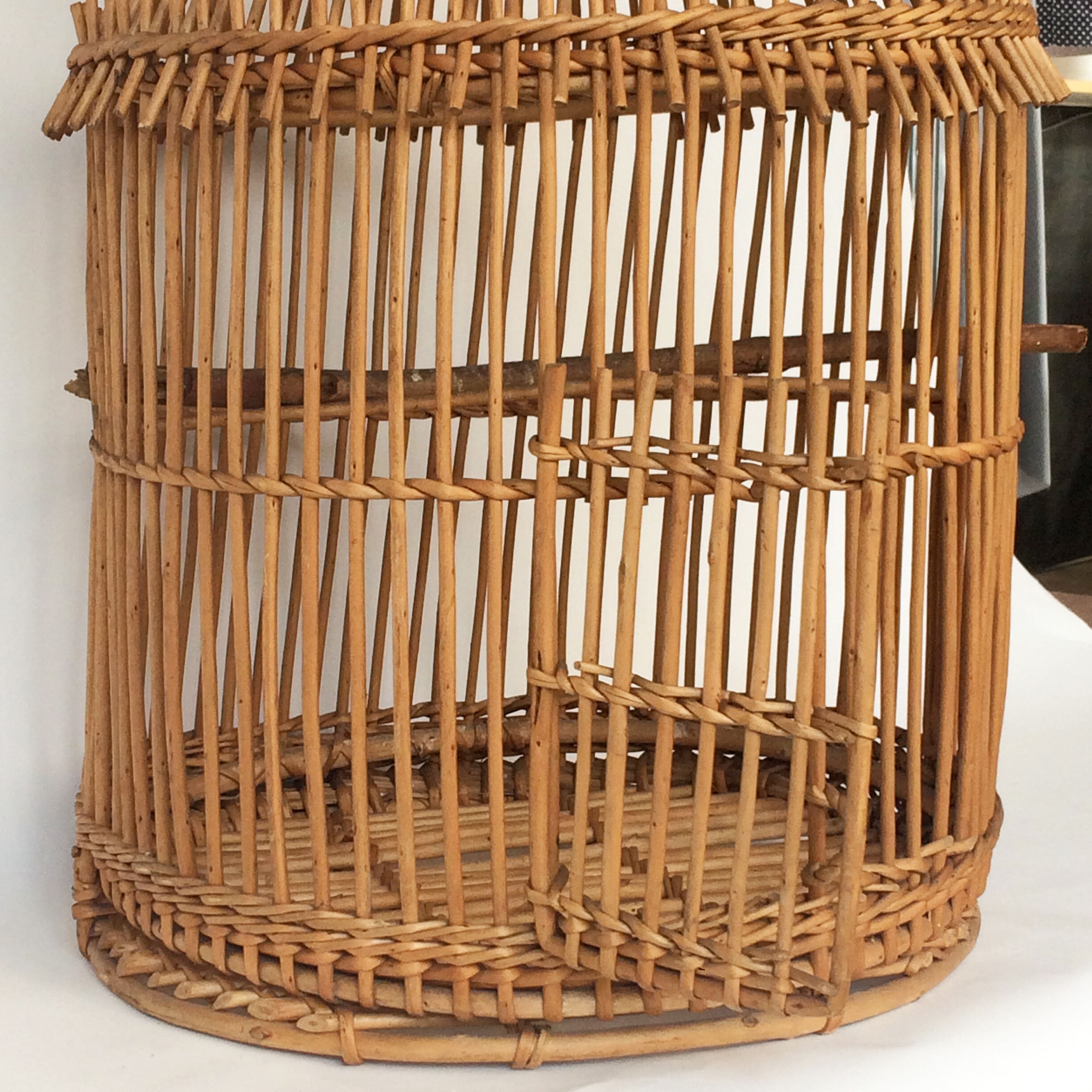 Cage à oiseaux en rotin