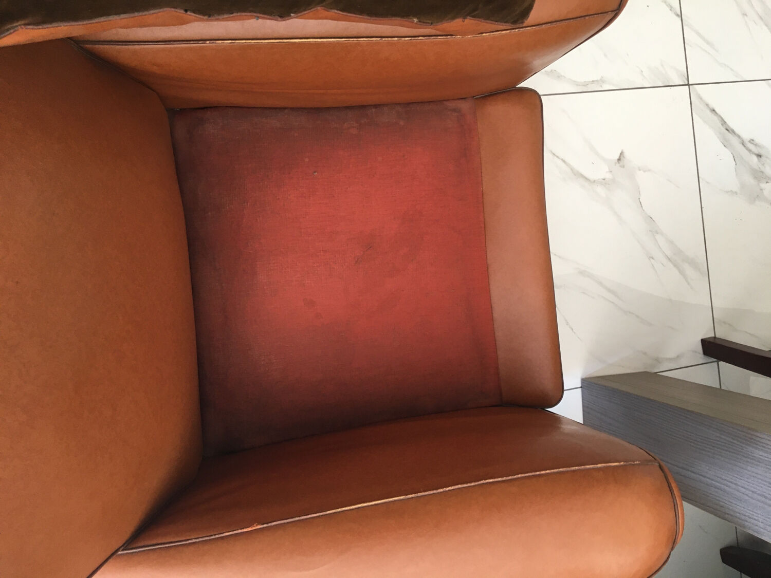 2 Moustache club chairs