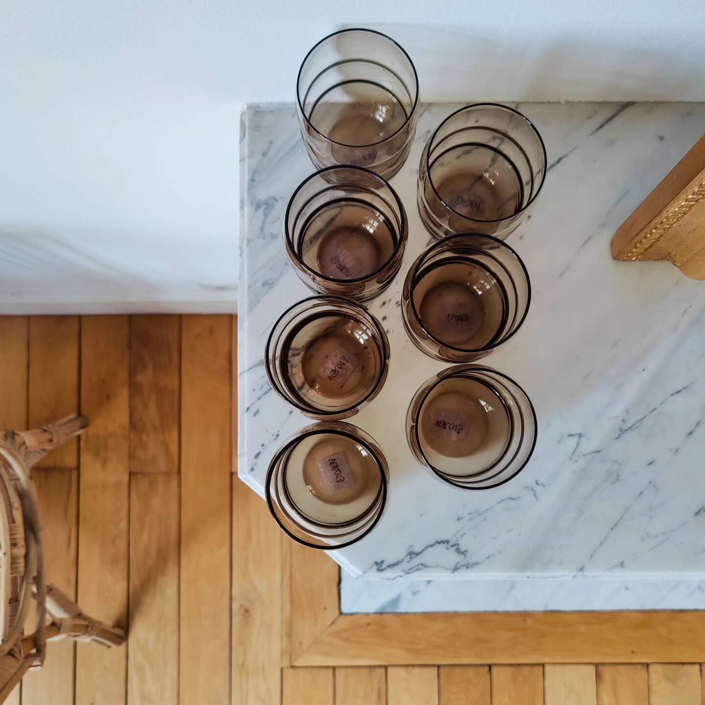 Verres fumés ondulés