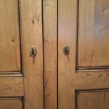 Armoire merisier massif