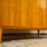 Armoire tchécoslovaque vintage à 3 portes