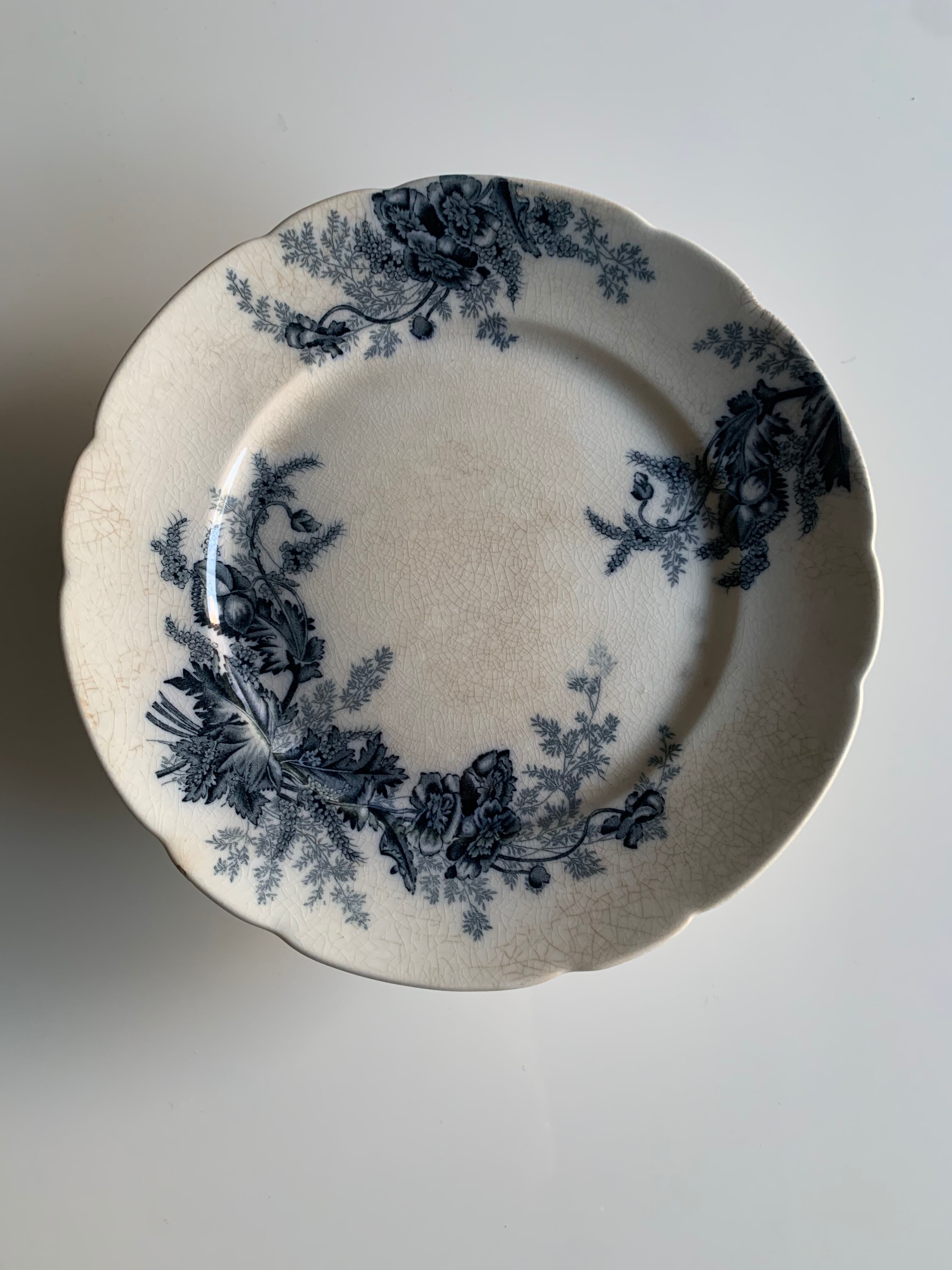 English porcelain compotier Johnson Bros