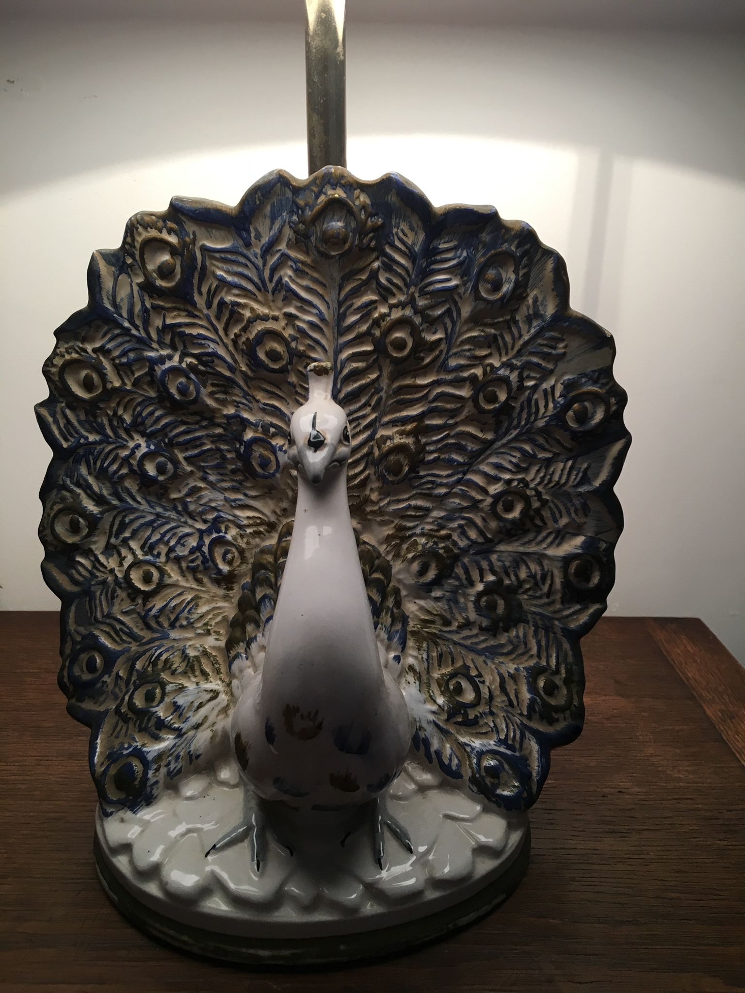 Ceramic peacock lamp from the 70s