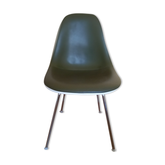 DSX chair by Eames Herman Miller edition