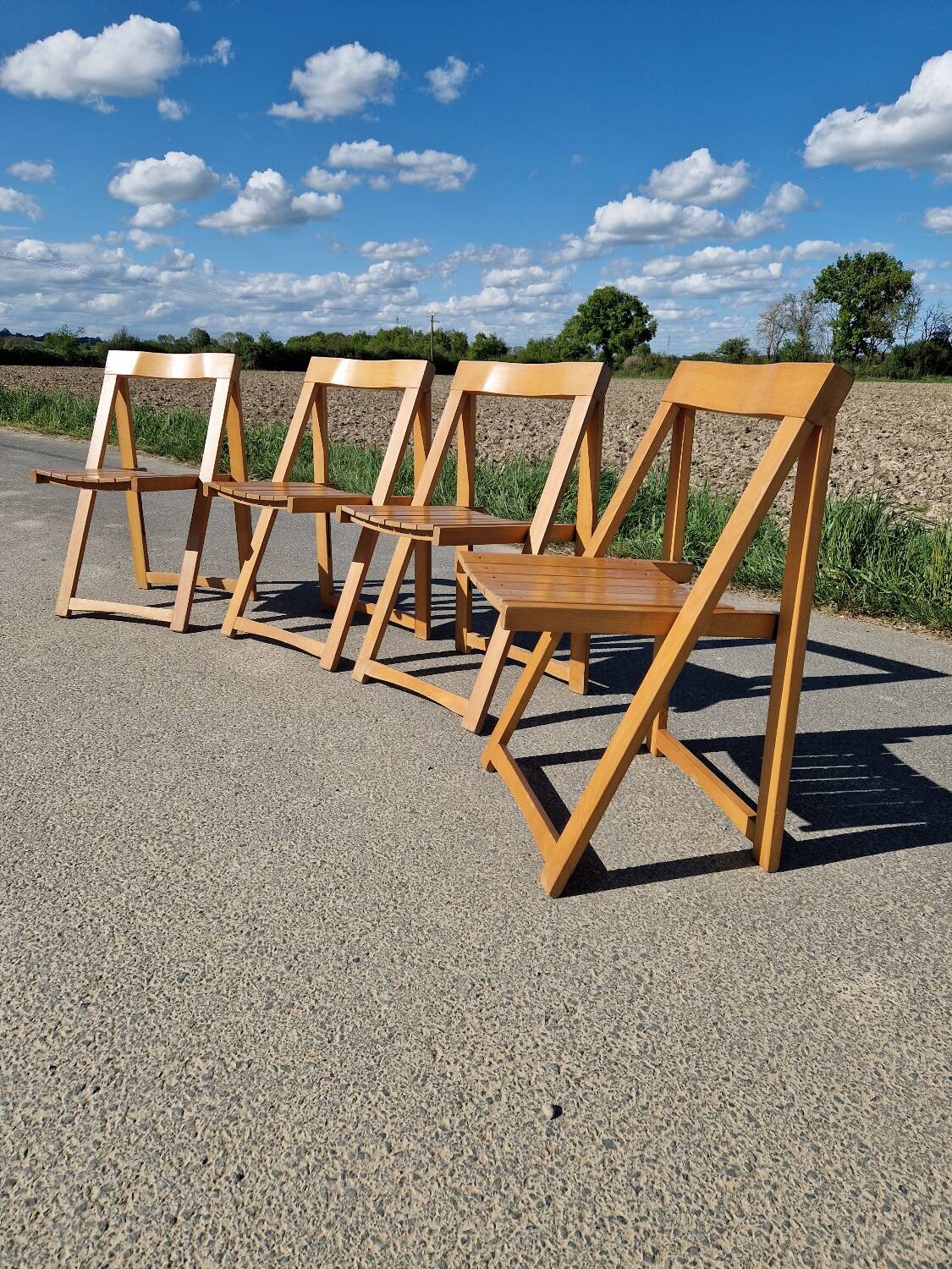 Set of 4 Vintage Folding Chairs