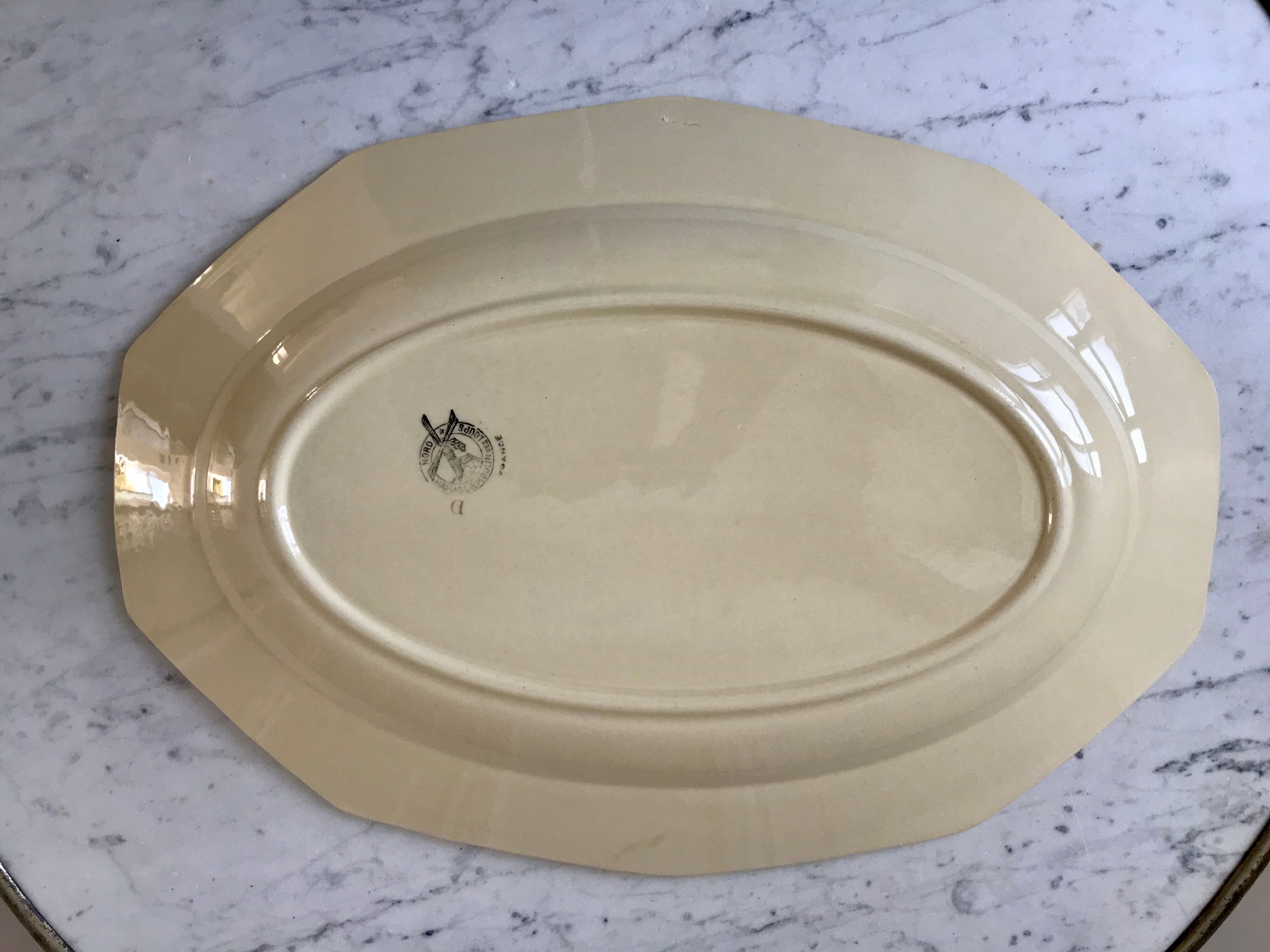 Oval dish Moulin des Loups Hamage years 20-30