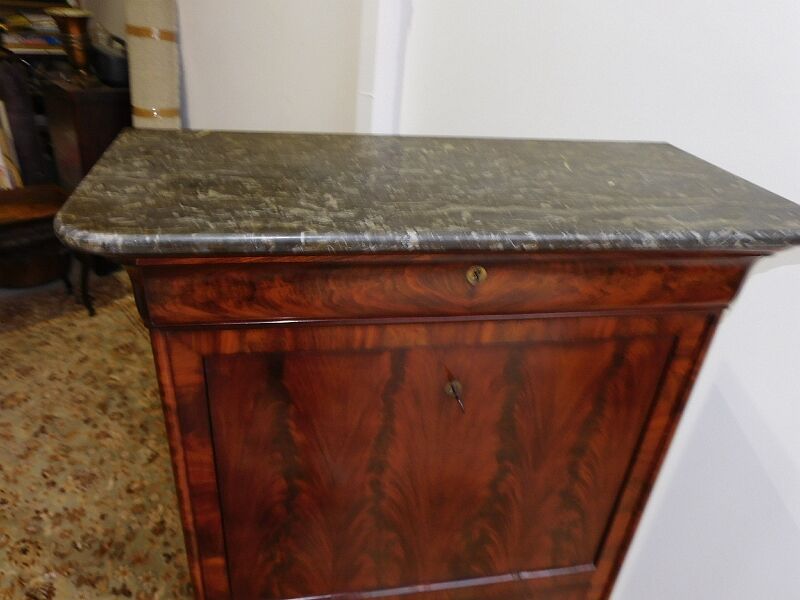 Secretaire louis philippe en acajou plateau marbre du xix ème siecle