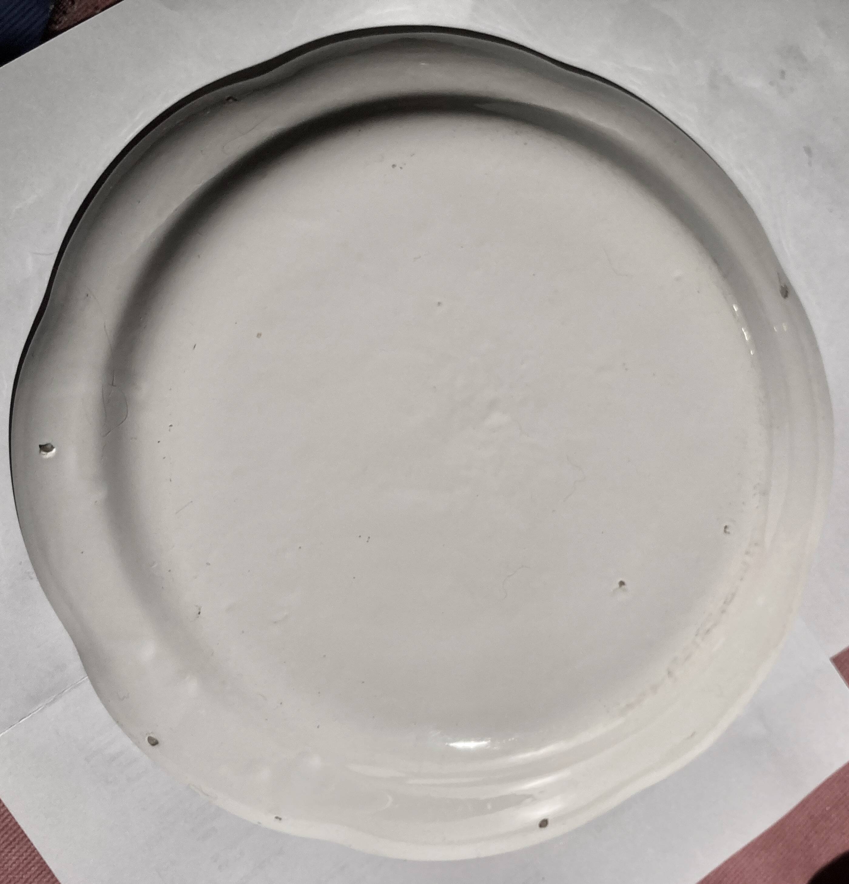 Faience plate Les Islettes decor Madame Bernard 19th century 23 cm rare model